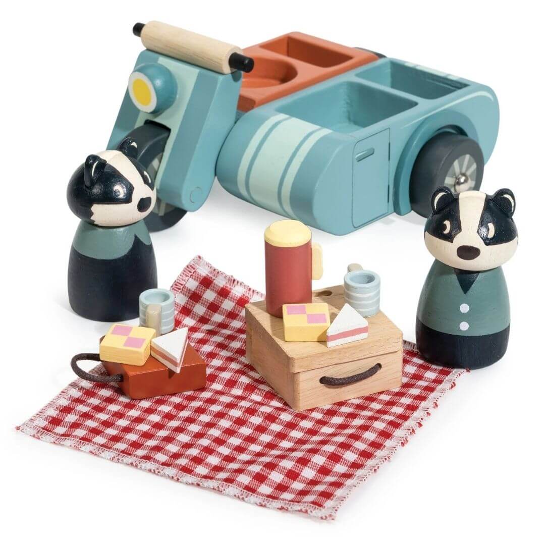 Tender Leaf Toys - Badger Picnic Motorbike Ride - Bella Luna Toys