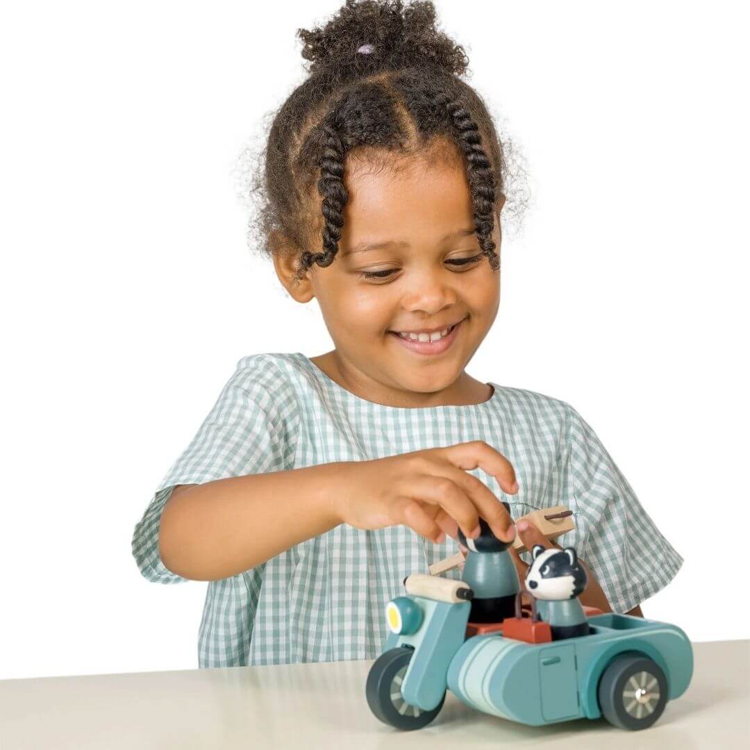 Tender Leaf Toys - Badger Picnic Motorbike Ride - Bella Luna Toys